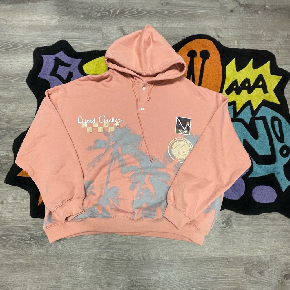 Lifted anchor graphic hoodie size 2XL 
Nike sweat pants size 2XL